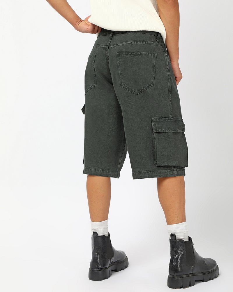 bewakoof Men's Dark Olive Green Washed Baggy Fit Cargo Carpenter Shorts - Image 3